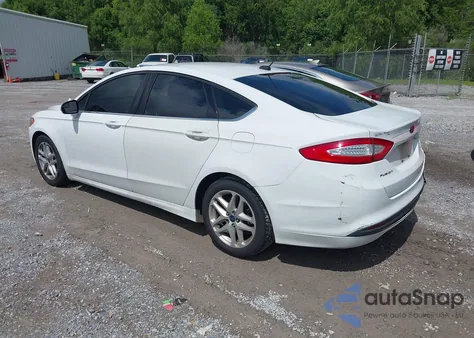 2016 Ford Fusion Se z USA, uszkodzony, nr VIN 1FA6P0H75G5135808